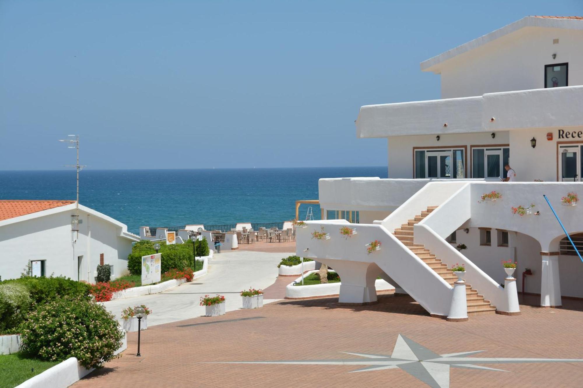 Residence Cala Del Mar - Happy Rentals Marina di Sorso Exteriör bild